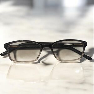 Elegant Women's Glasses